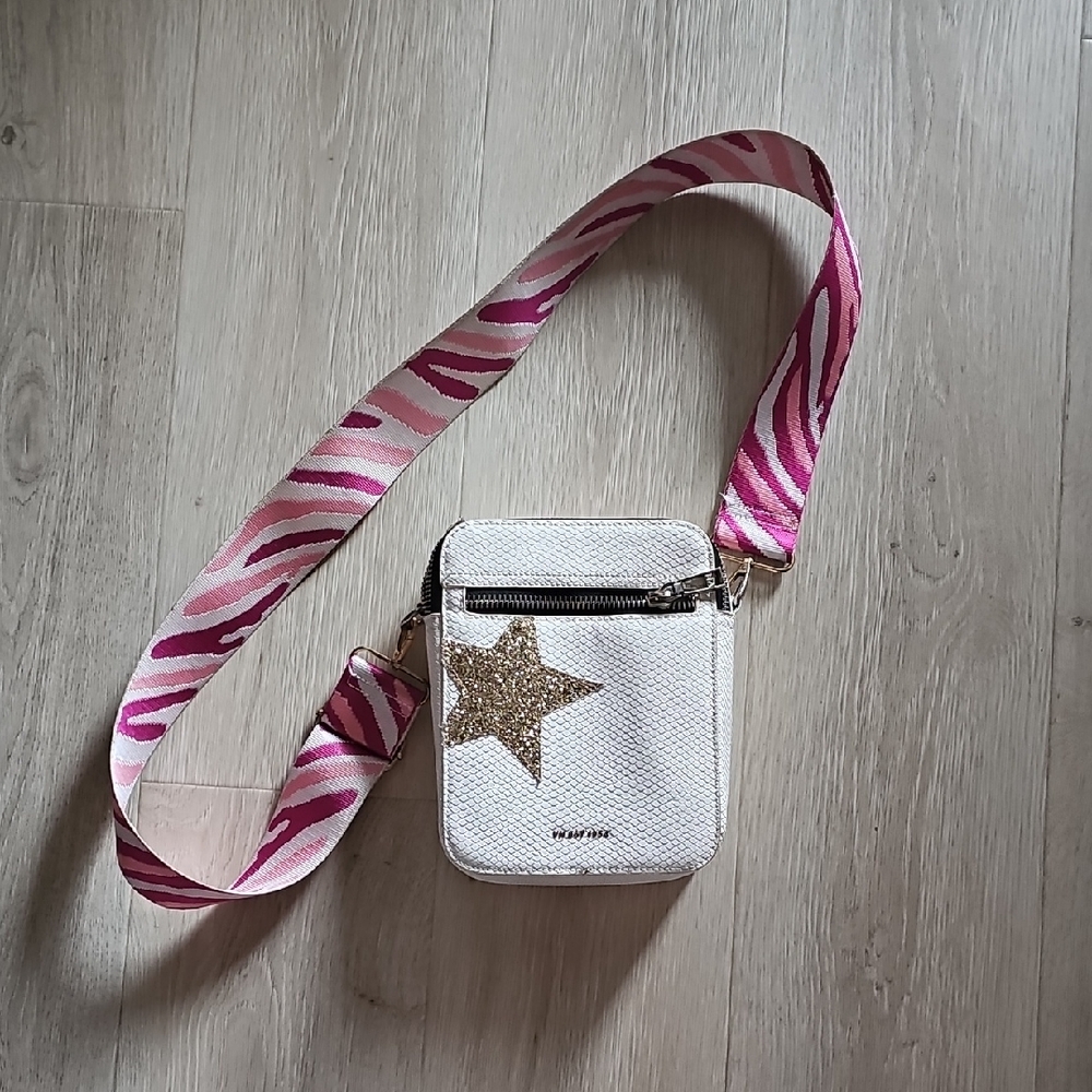 Vintage Havana White Crossbody with Pink Zebra Strap and Gold Star